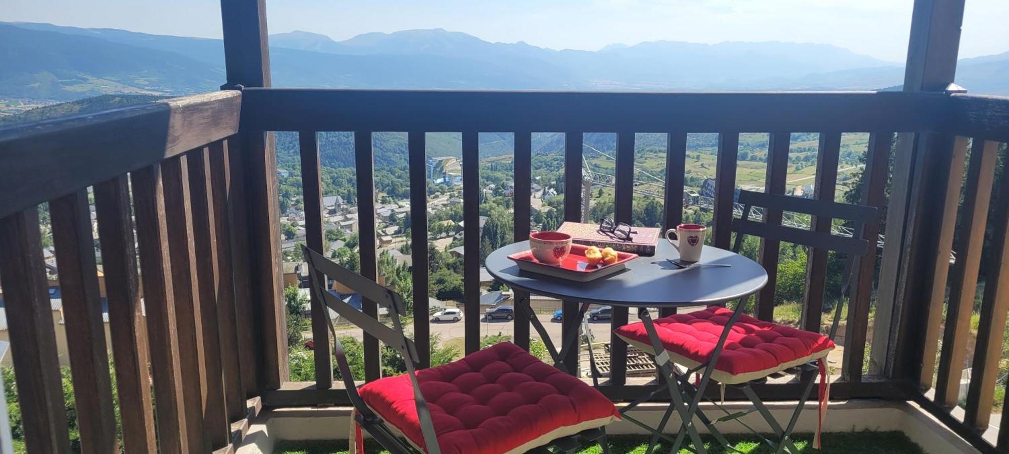 Les Balcons Du Soleil L Ourson Leilighet Font-Romeu-Odeillo-Via Eksteriør bilde